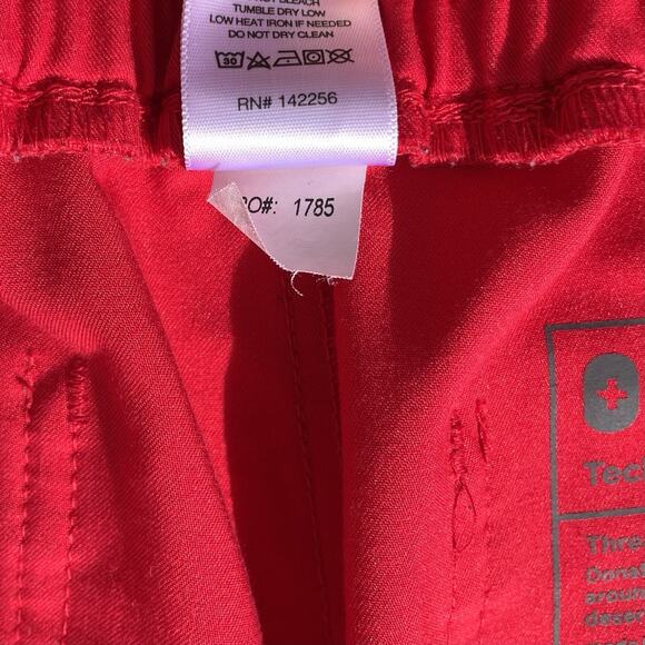 Figs Yola Skinny Scrub Pants Womens Large Petite In Pop Red - Picture 6 of 6